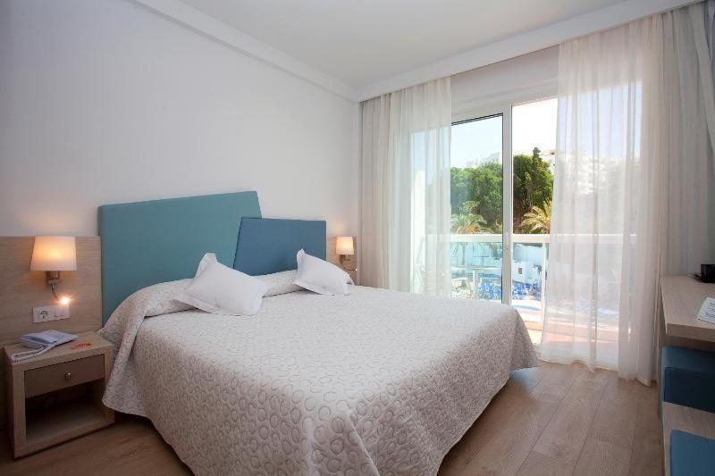 Palia Las Palomas Hotel