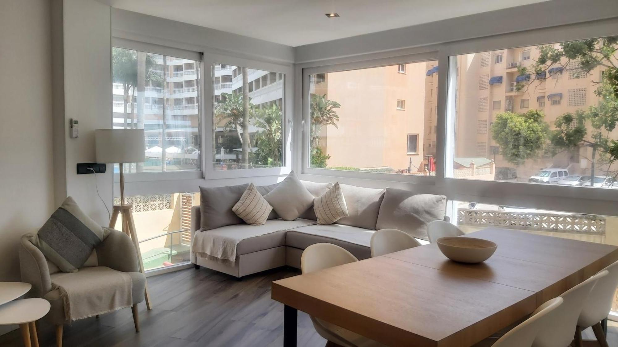 Del Parque Flats Playamar Torremolinos