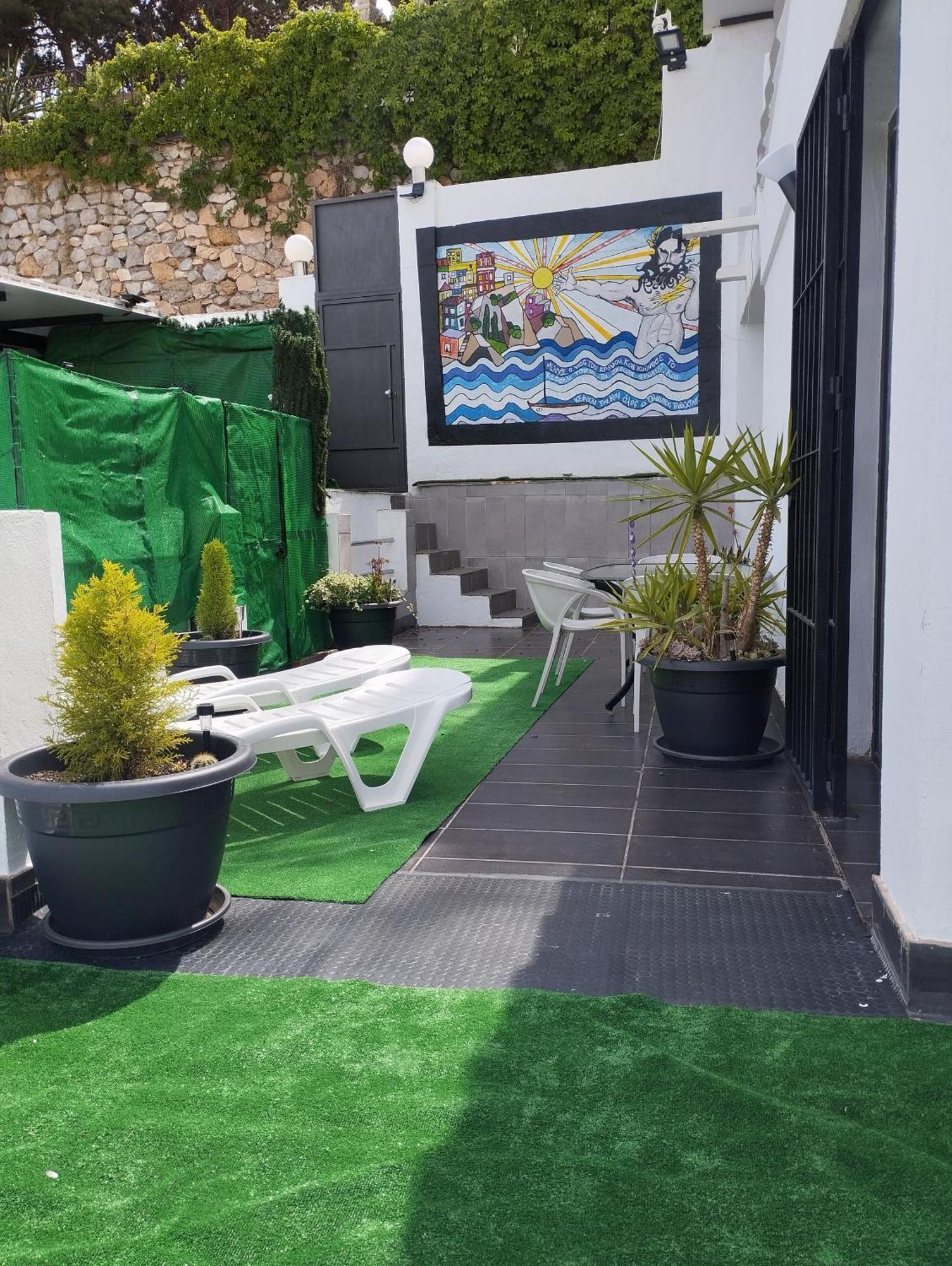 Pinar Homestay *