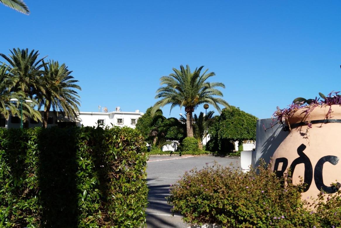 Bungalow La Roca Apartment