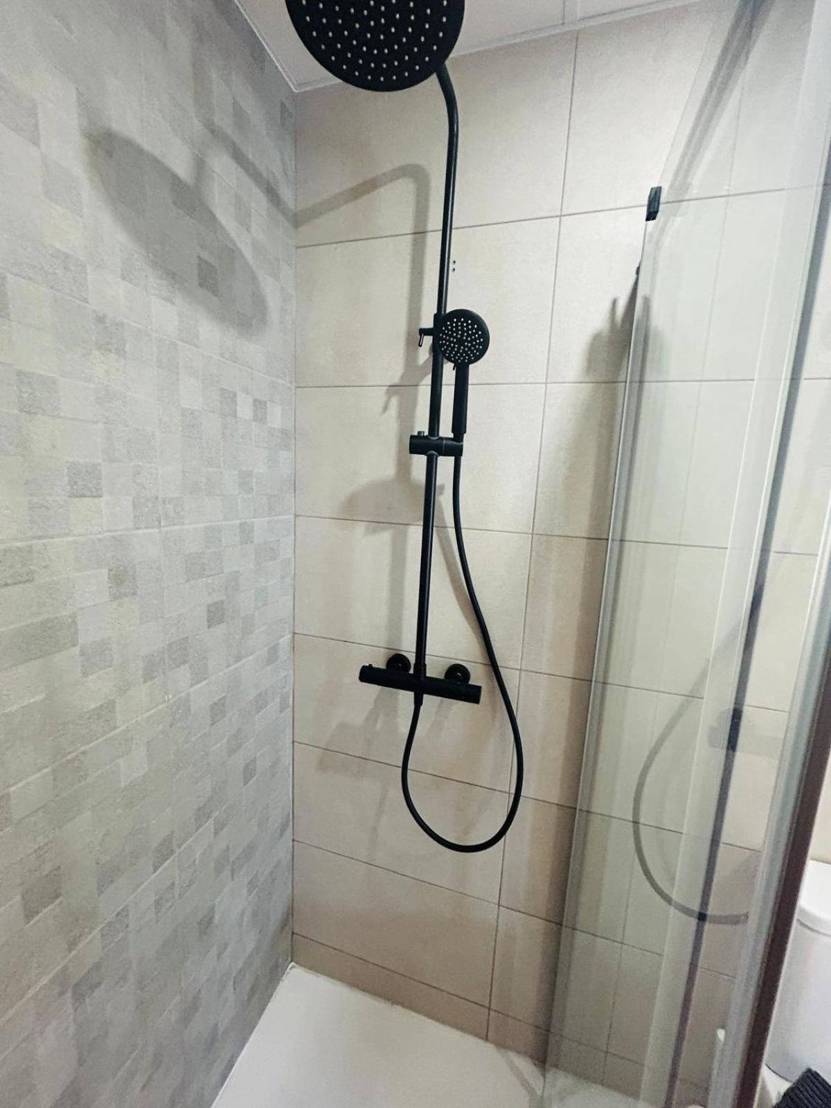 Aptos Diseno Centro Apartment