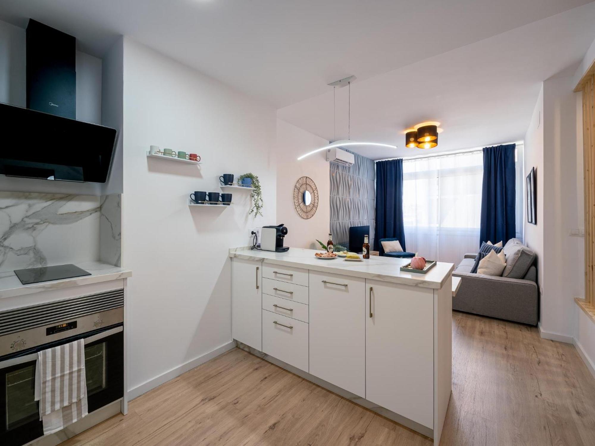 Apartment 3 Pax Renovado Centro Wifi Ascensor Playa A 5 Min Parking