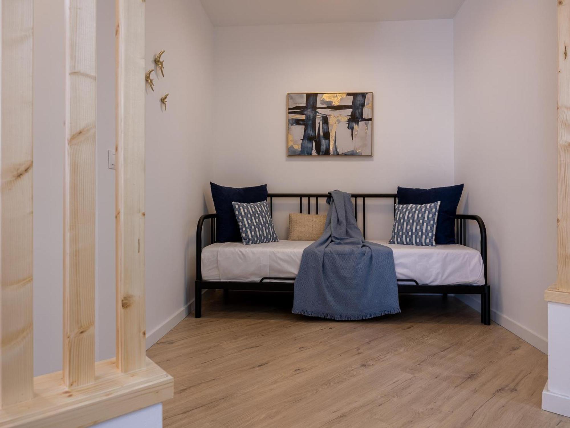 3 Pax Renovado Centro Wifi Ascensor Playa A 5 Min Parking Apartment