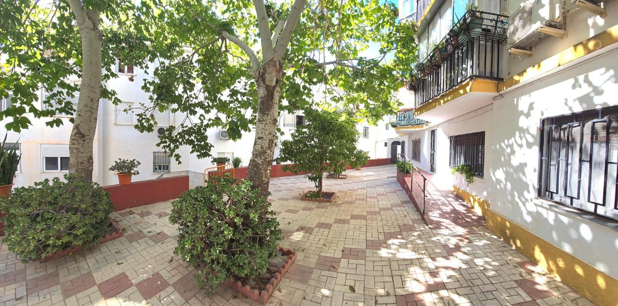Tranquil Oasis 2 Bedroom Coastal Getaway By Namaste Elite Apartment