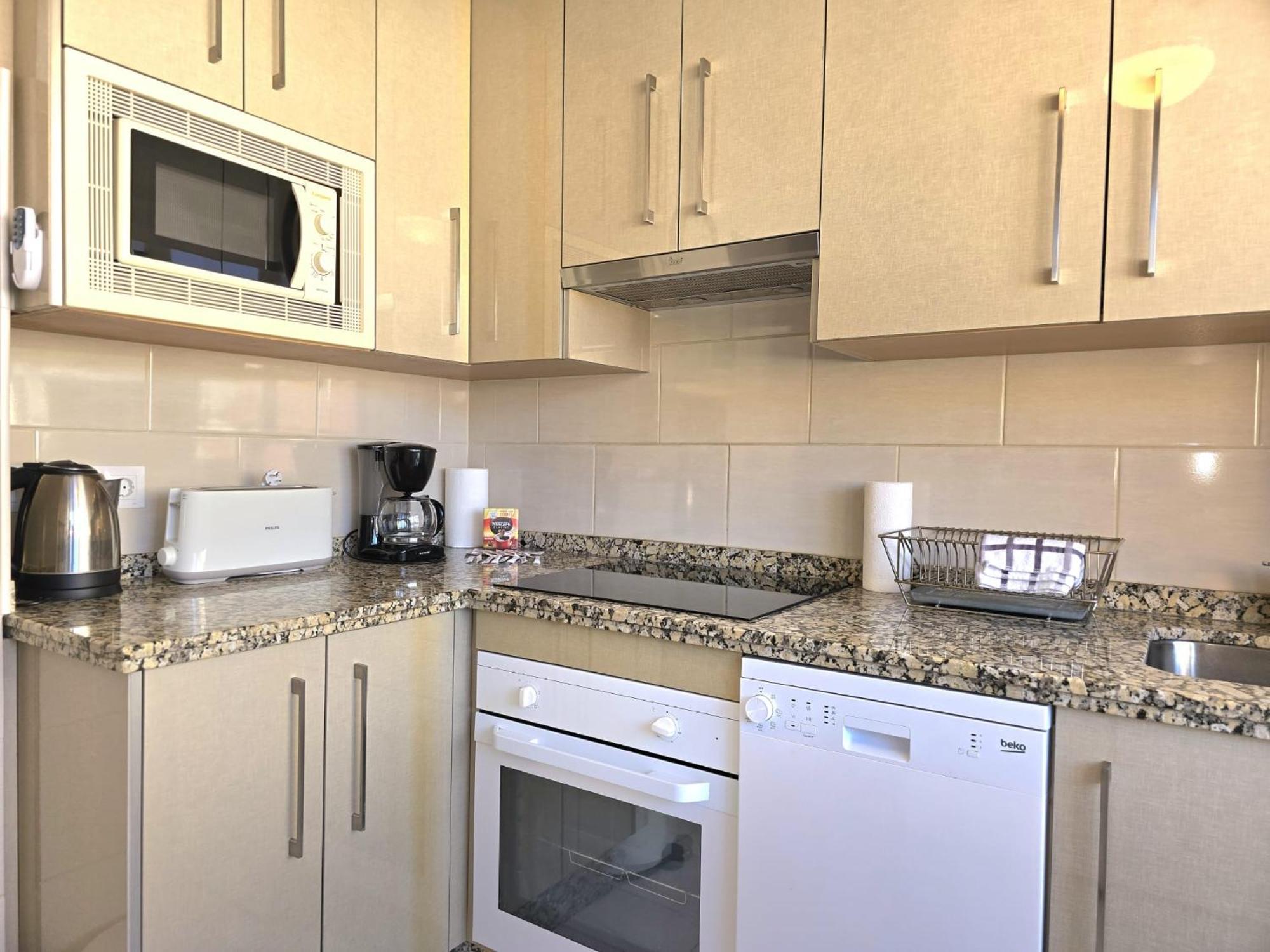 Tranquil Oasis 2 Bedroom Coastal Getaway By Namaste Elite Apartment *