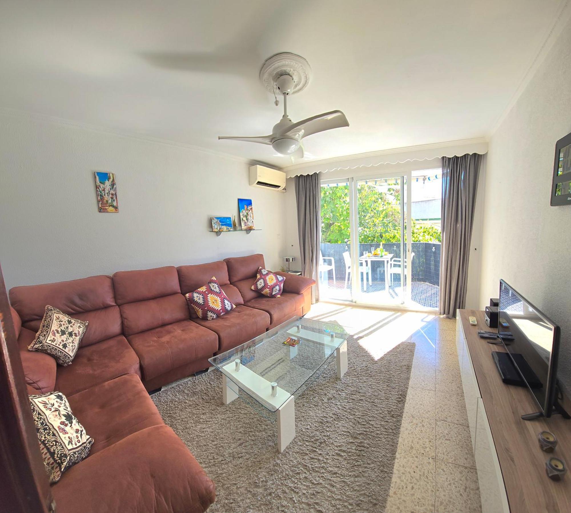 Tranquil Oasis 2 Bedroom Coastal Getaway By Namaste Elite Apartment Torremolinos