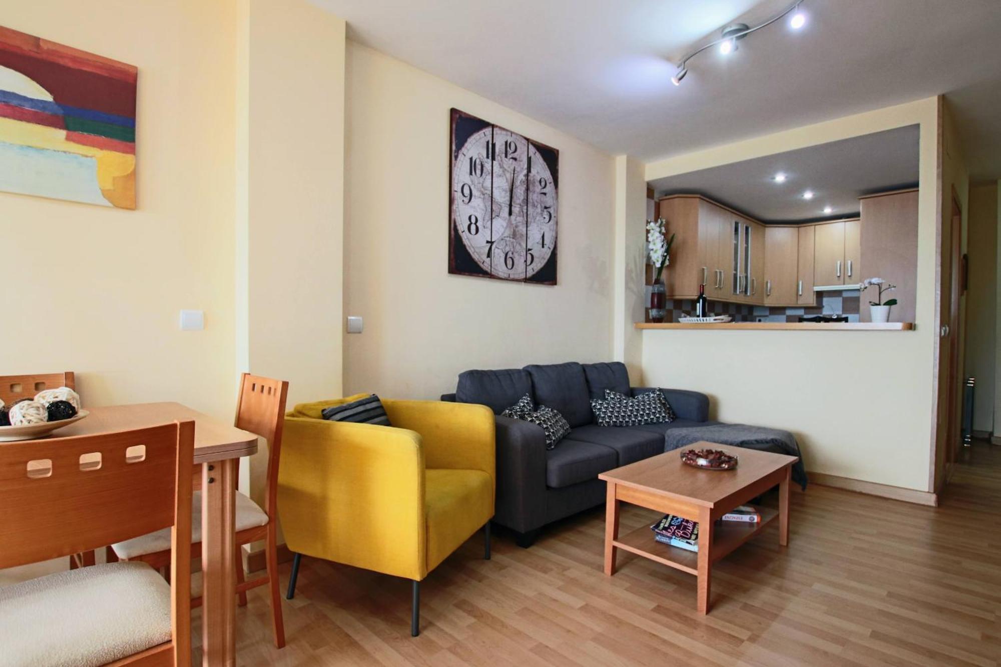 Tess Apartamento Frontbeach La Roca Chica Torremolinos