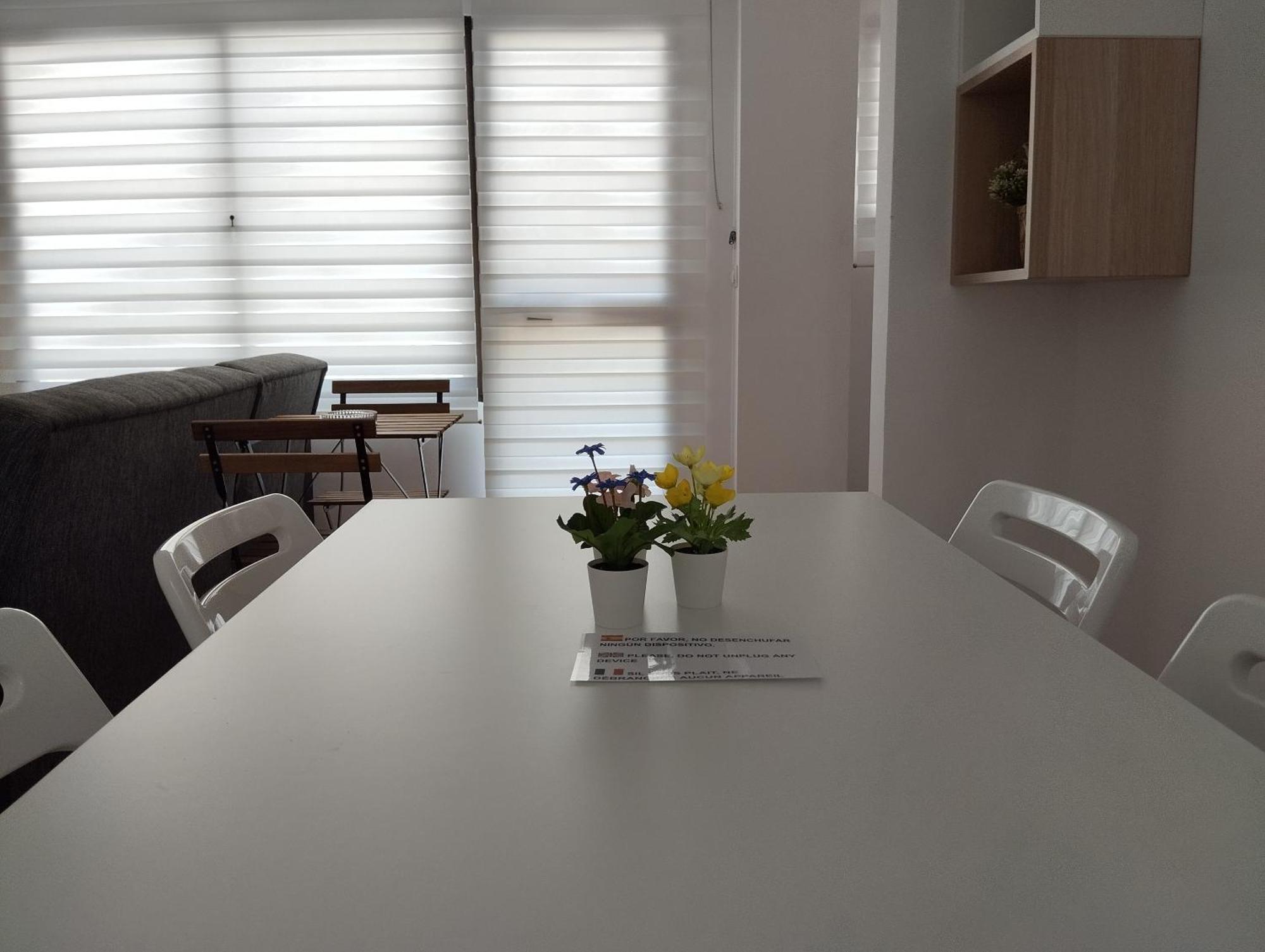 Lidia Planta 1, La Carihuela 1ª Linea Playa, Vistas Mar, 1 Dormitorio, 52 M2, 1-3 Huesped, Amplio Balcon, Wifi Appartement Torremolinos