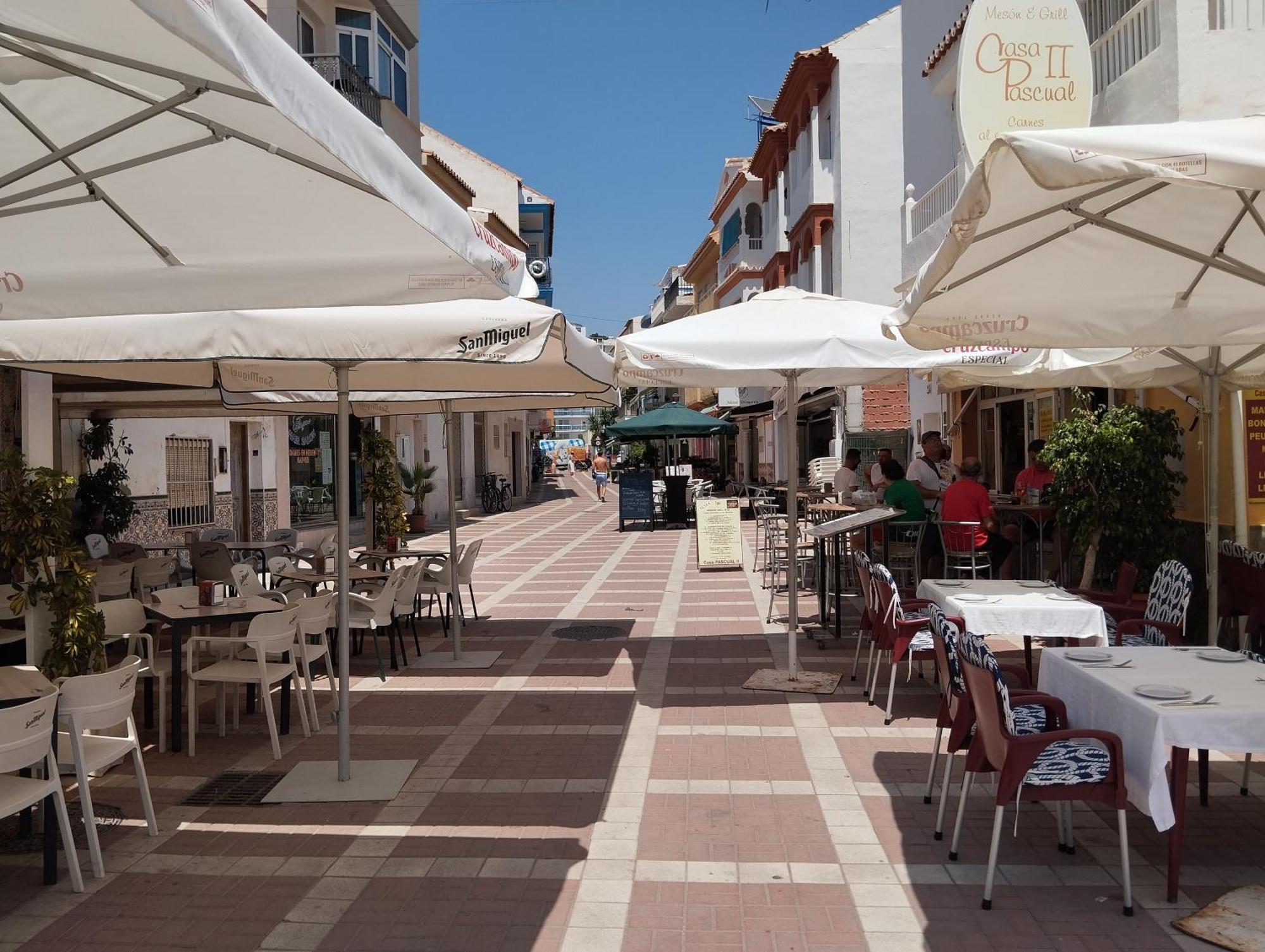 Lidia Planta 1, La Carihuela 1ª Linea Playa, Vistas Mar, 1 Dormitorio, 52 M2, 1-3 Huesped, Amplio Balcon, Wifi Appartement