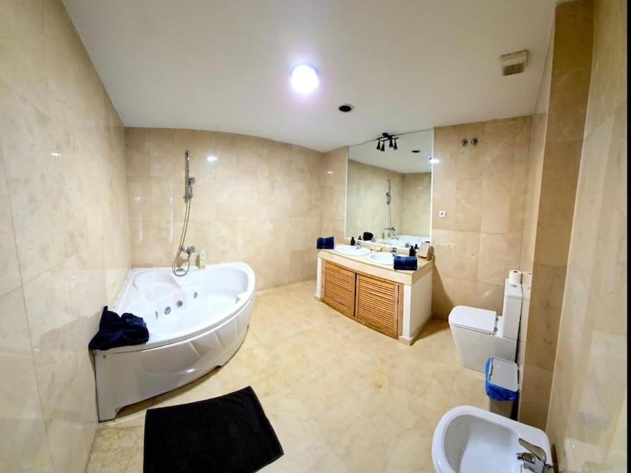 Lima Sol One Bedroom In The Center Of By Namaste Elite *