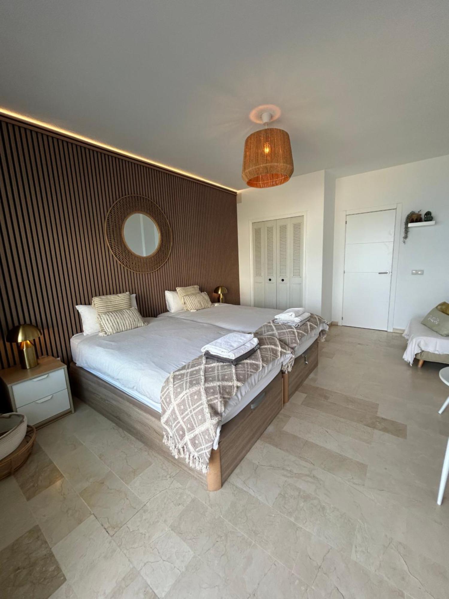 Amazing Frontline Sea Views Castillo Del Vigia Apartment