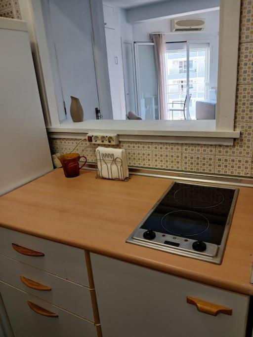 Estudio En Primera Linea De Playa Torremolinos