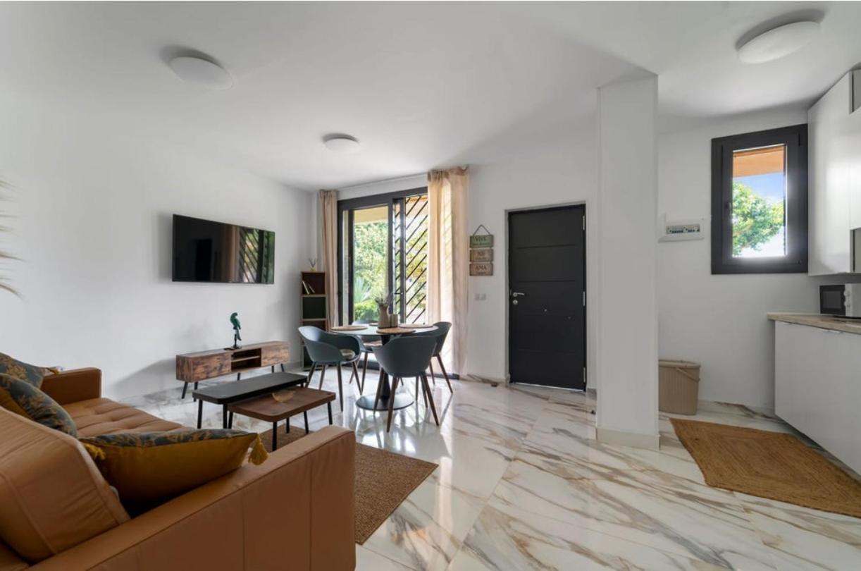 Apartment Casa Maria At Parrot At Carihuela
