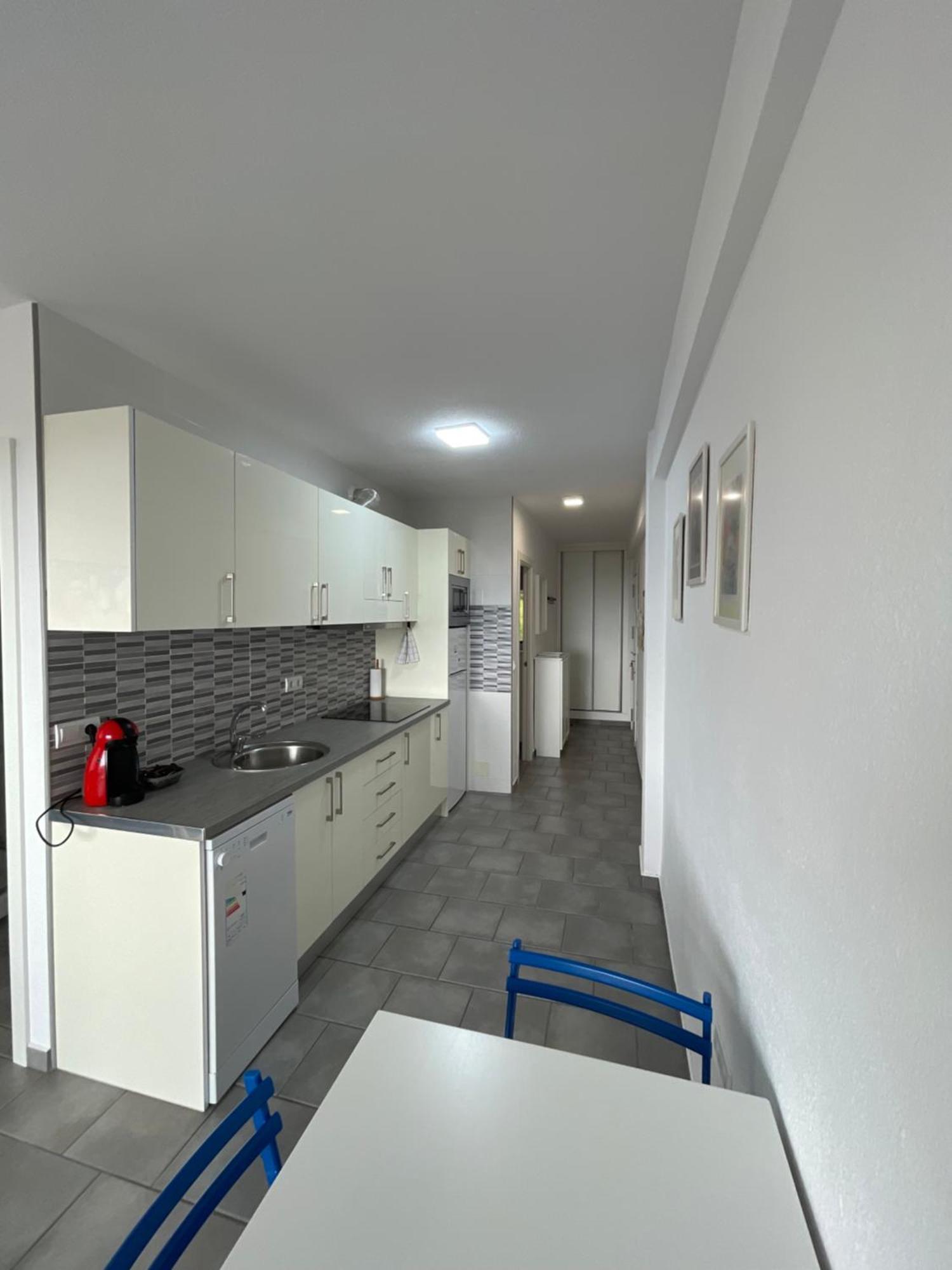 Calafate Carihuela Apartment Torremolinos