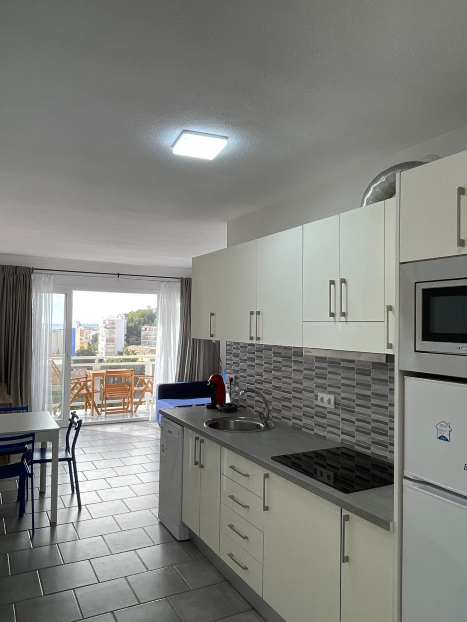 Apartment Calafate Carihuela *