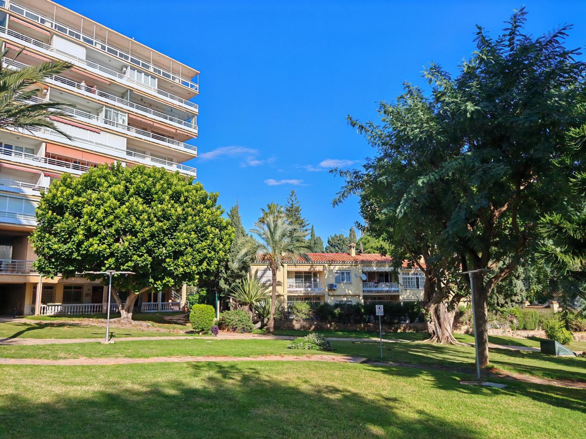 Apartment Casa Maria At Parrot At Carihuela