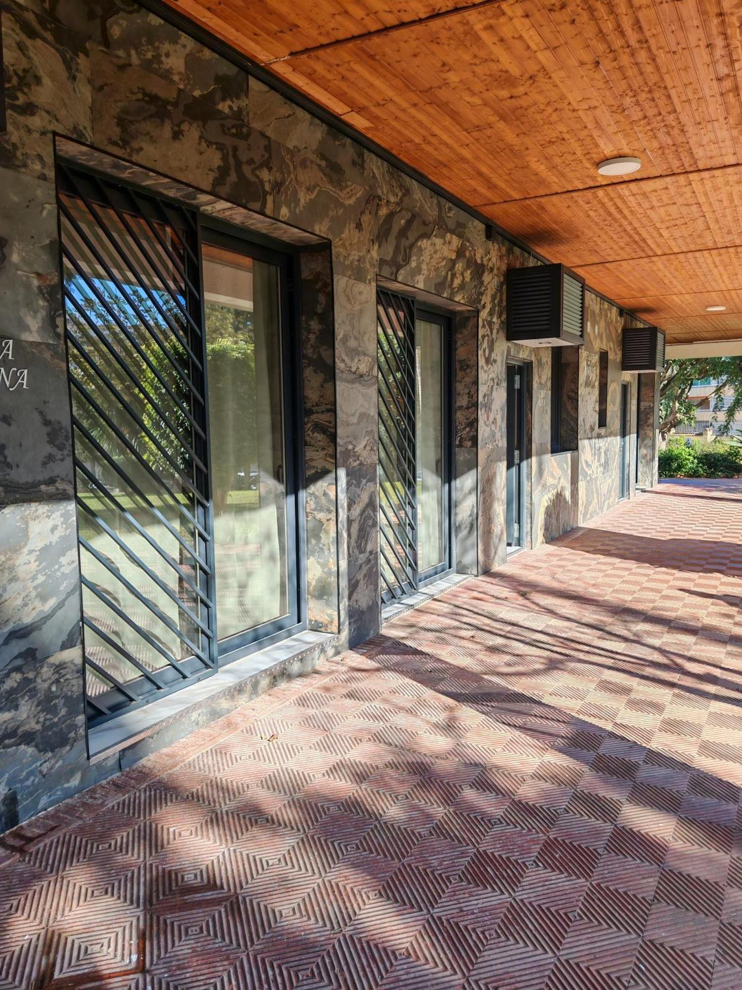 Casa Maria At Parrot At Carihuela * Torremolinos