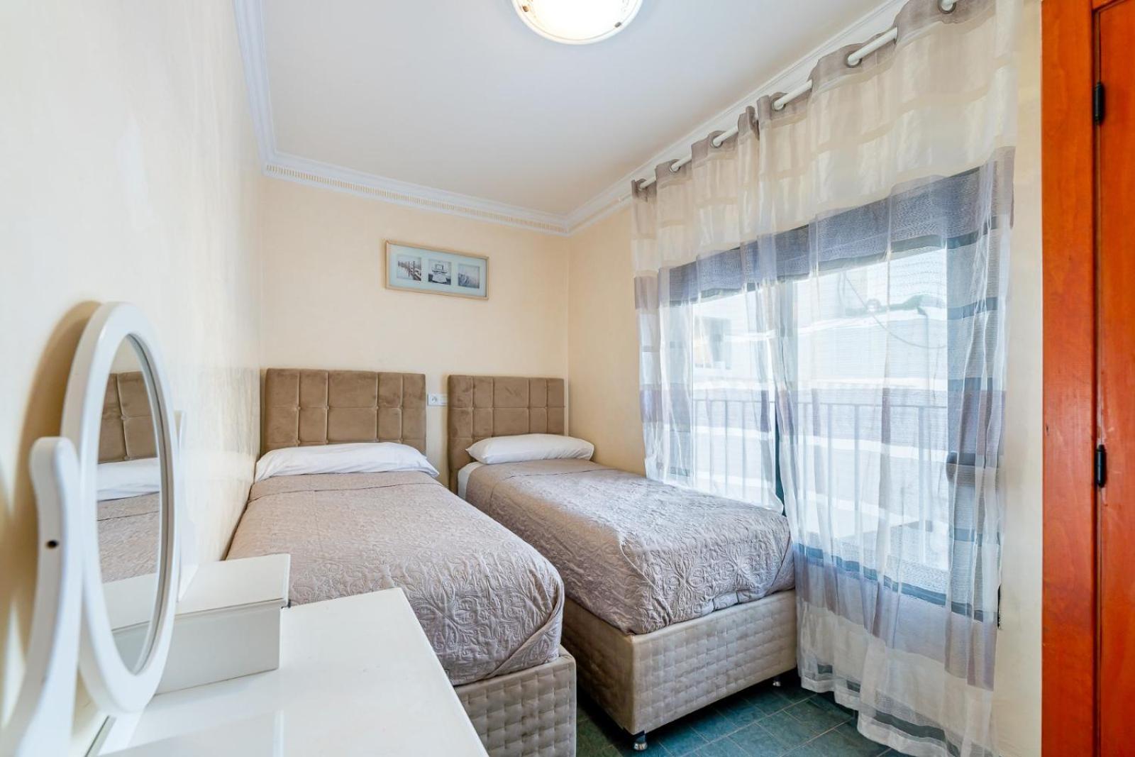 Apartment Hof Holland Carihuela *