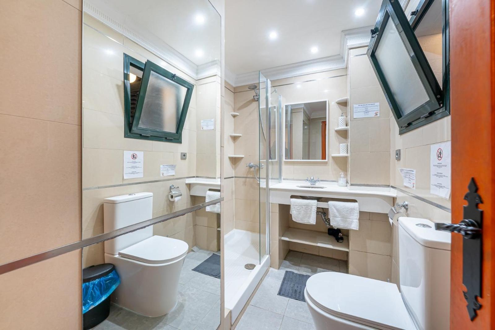 Hof Holland Carihuela Apartment Torremolinos