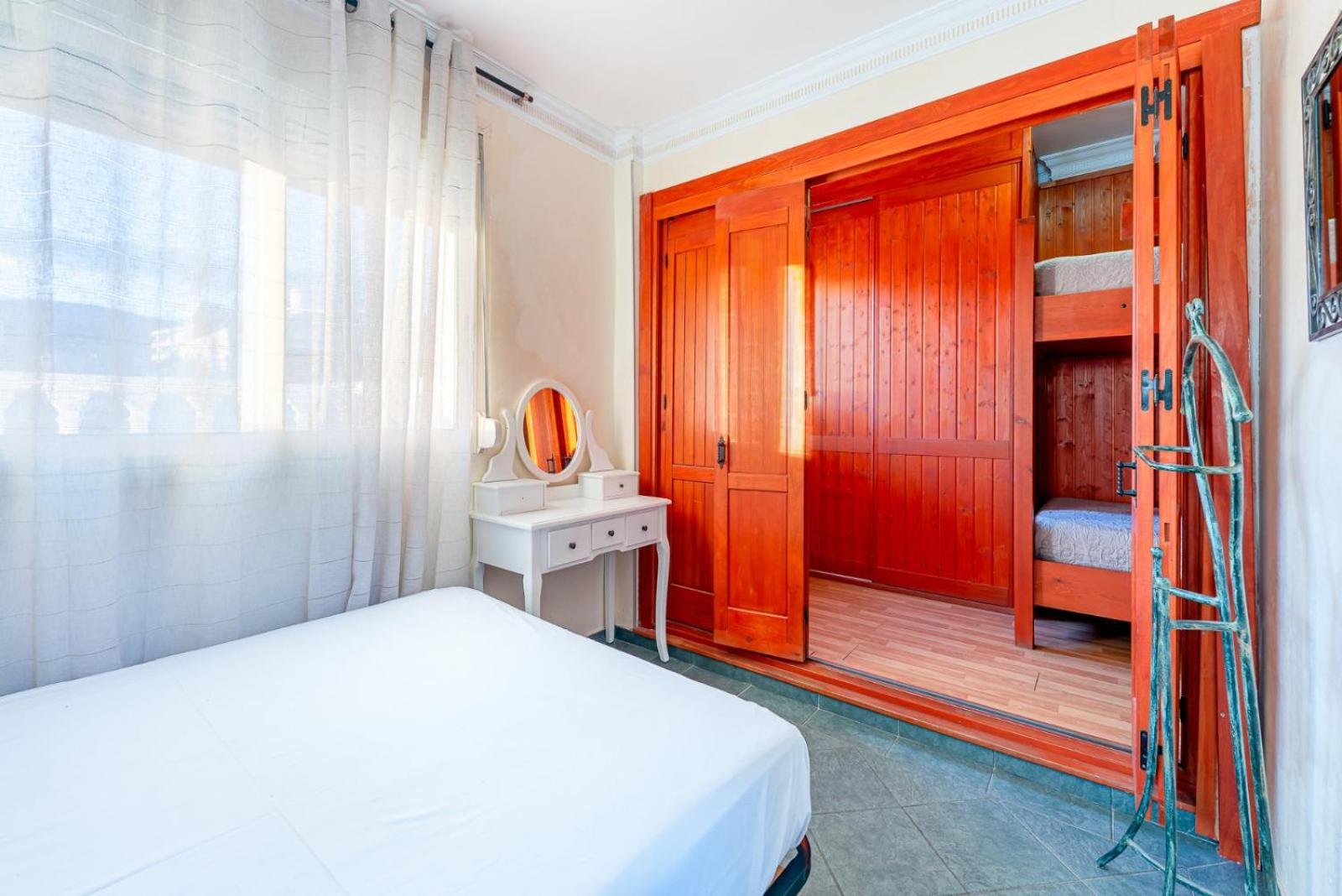 Apartment Hof Holland Carihuela Torremolinos