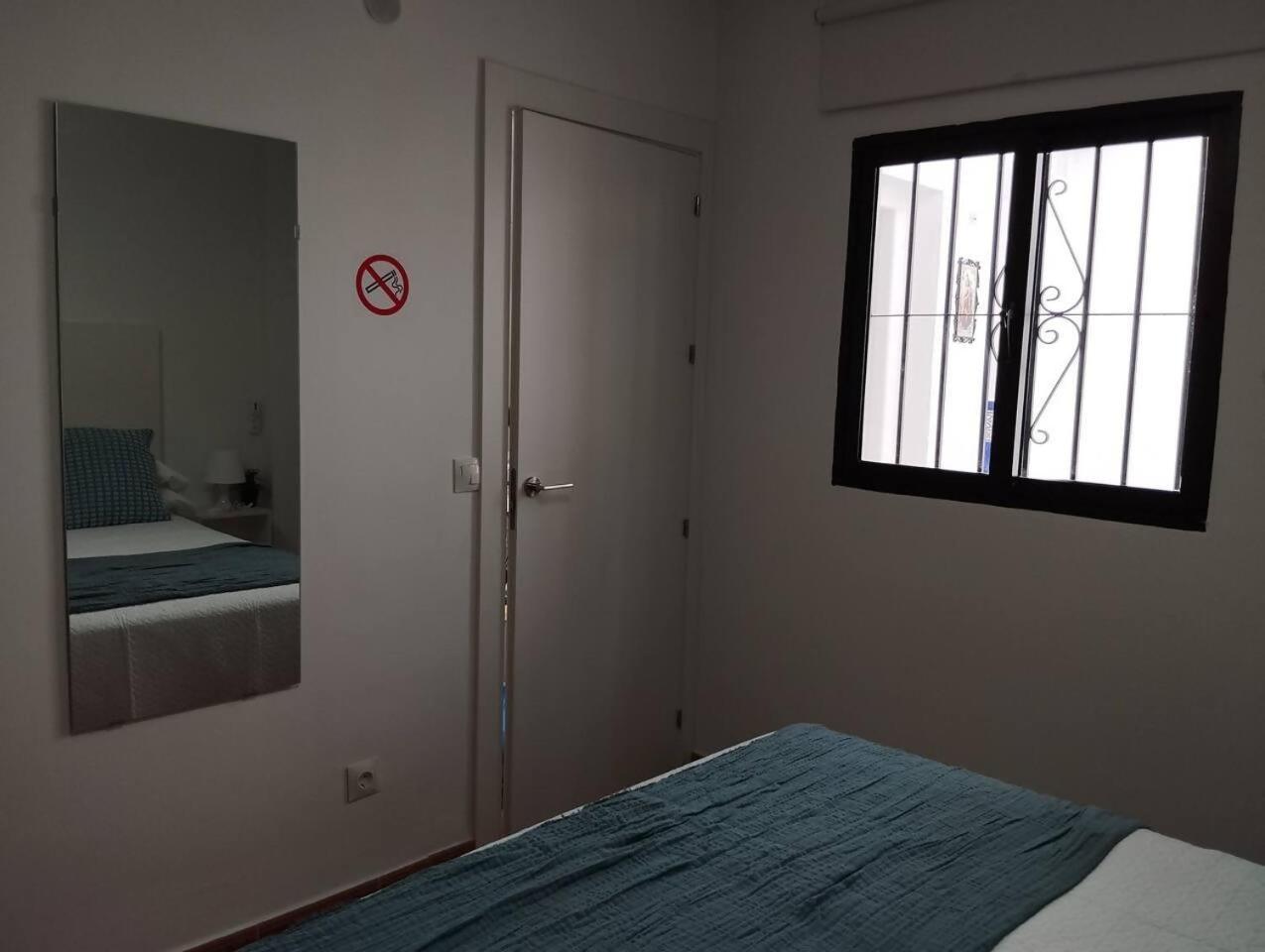 Lidia Planta 1, La Carihuela 1ª Linea Playa, Vistas Mar, 1 Dormitorio, 52 M2, 1-3 Huesped, Amplio Balcon, Wifi Appartement