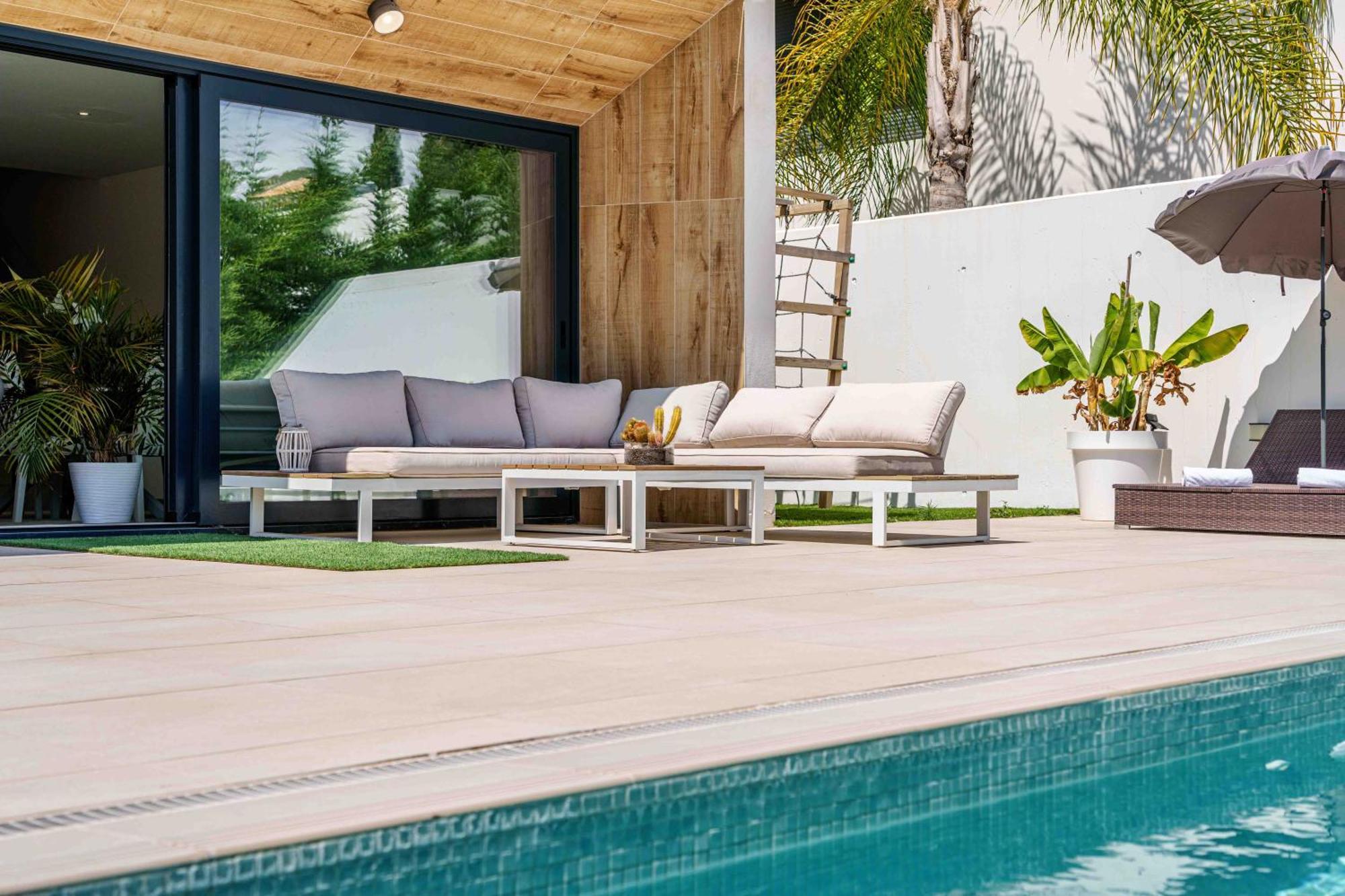 Fabulosa Foresta En Familias Con Piscina Privada