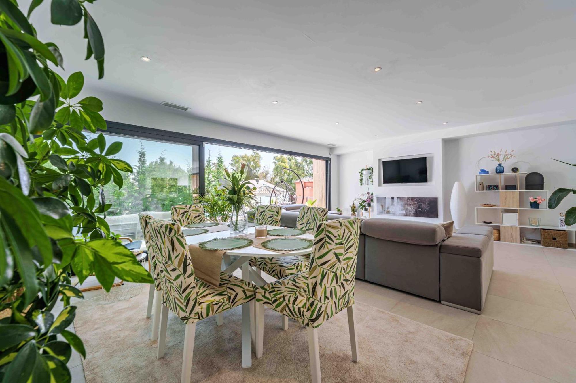Fabulosa Foresta En Familias Con Piscina Privada Apartment