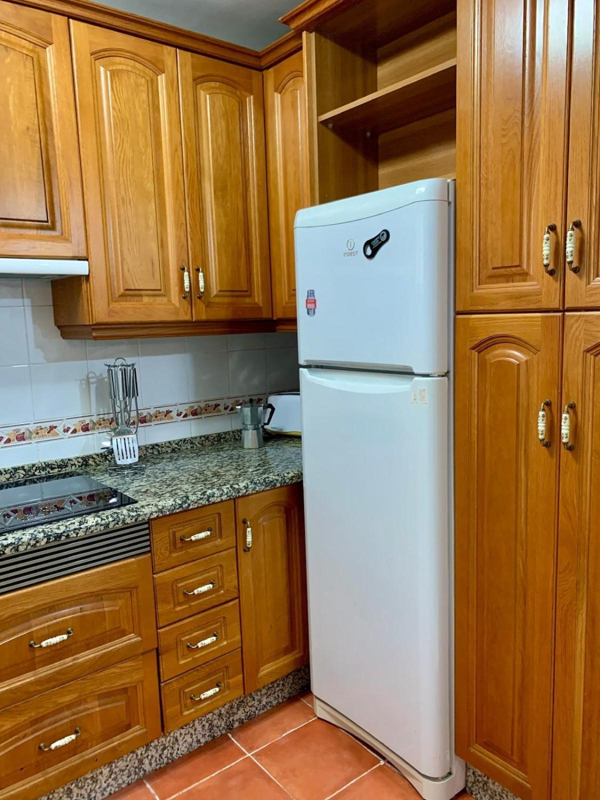 Appartement En La Carihuela Cerca Playa