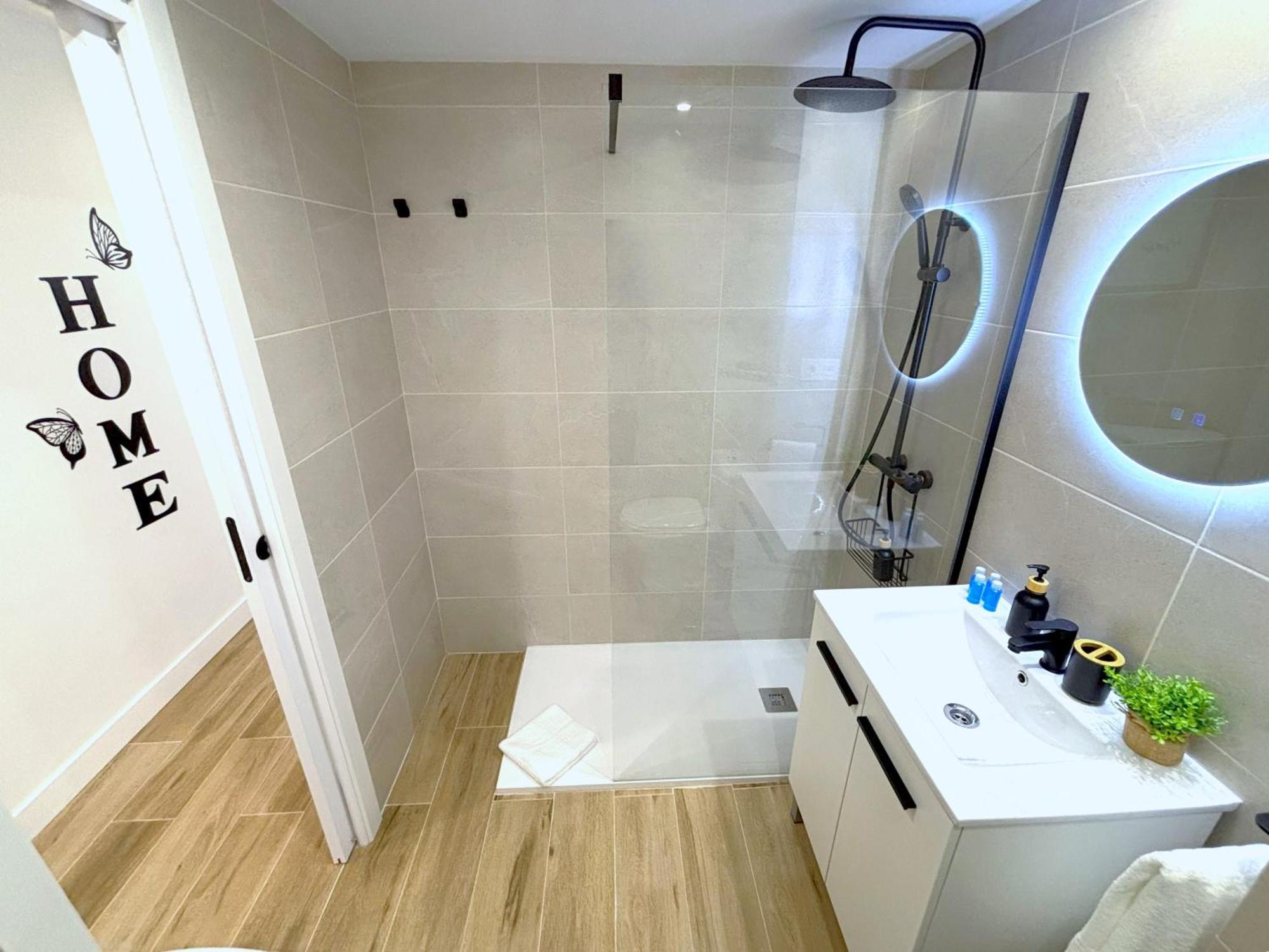 Evans Realty Bl Estudio Lujoso & Vistas Al Mar Apartment Torremolinos