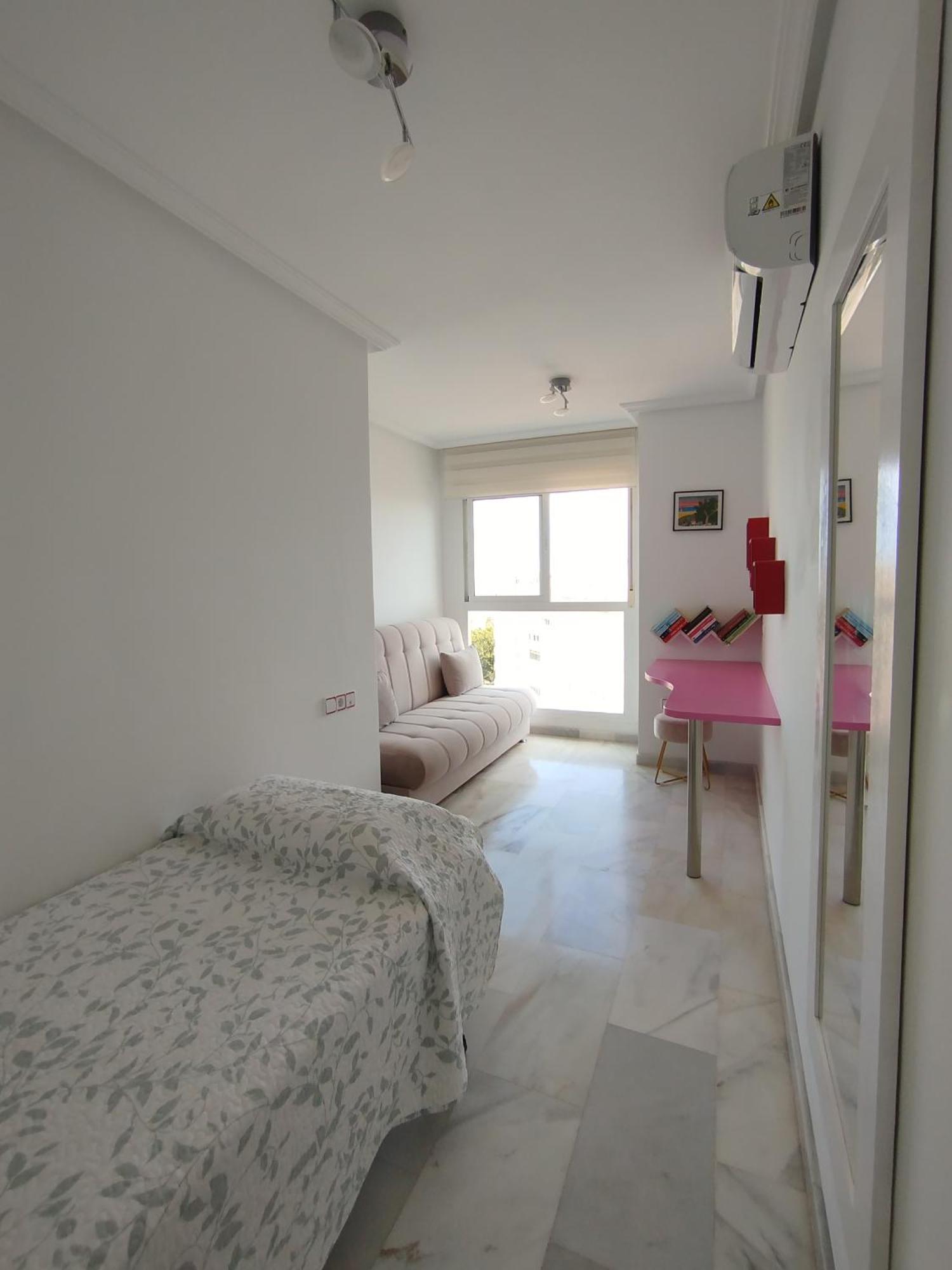 Appartement Atico Duplex Con Vistas Al Mar. Dos Plazas De Garaje