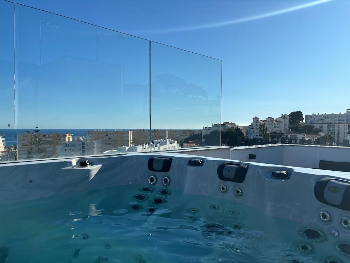 Serenity - Private - La Carihuela Apartment *
