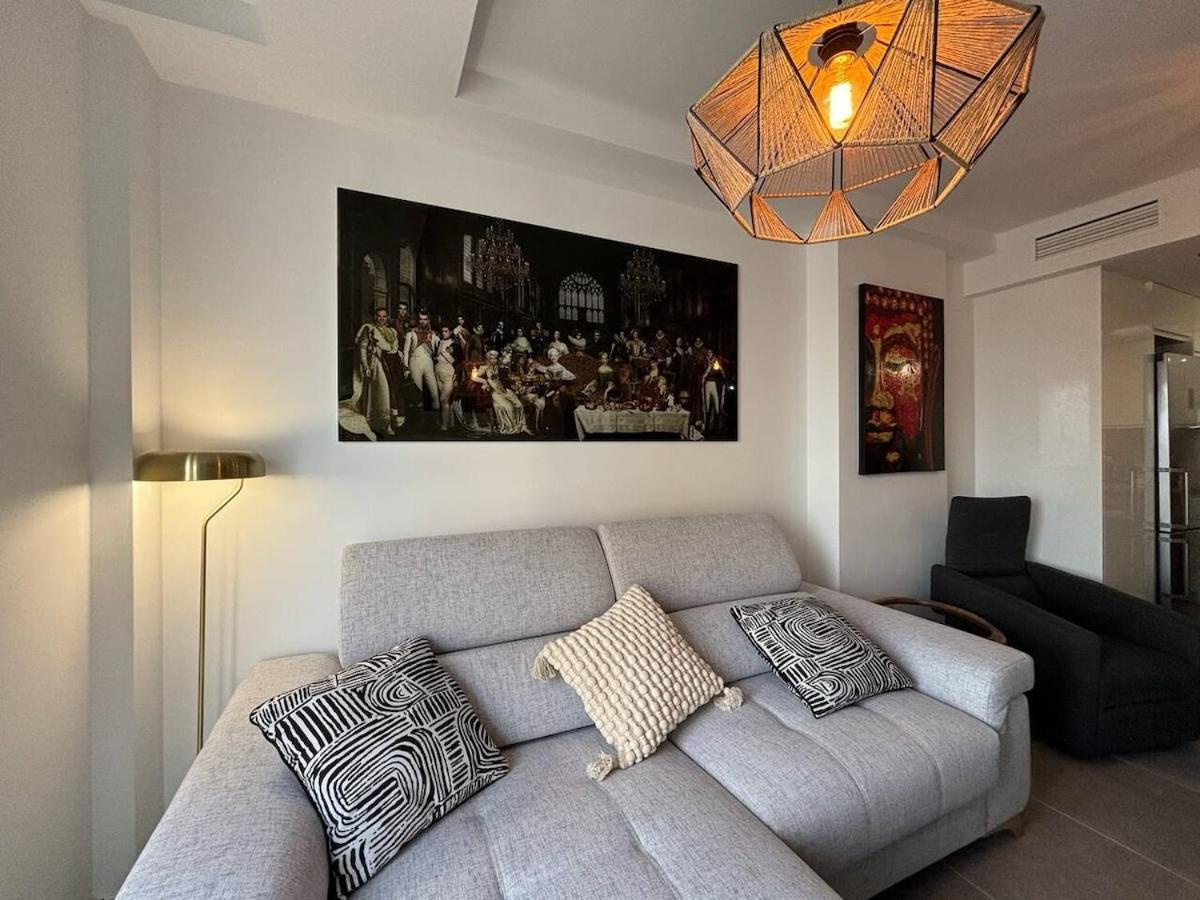 Serenity - Private - La Carihuela Apartment Torremolinos