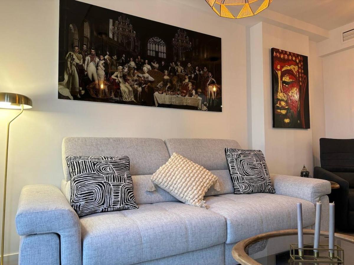 Serenity - Private - La Carihuela Apartment Torremolinos