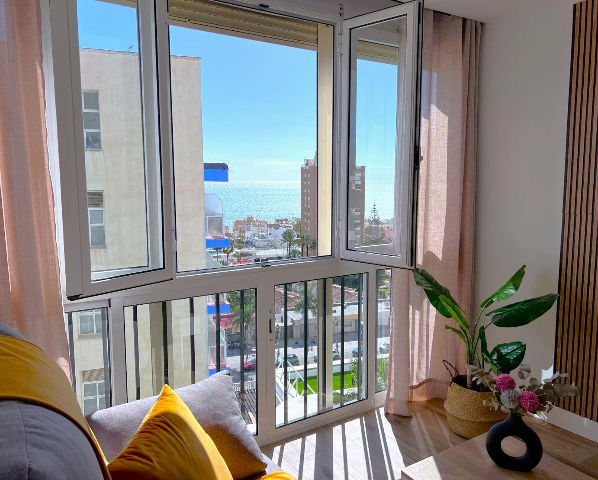 Evans Realty Bl Estudio Lujoso & Vistas Al Mar Apartment Torremolinos