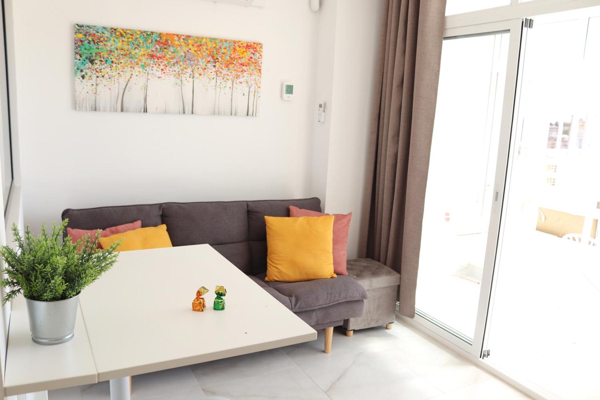 Sunset Sunny Verdiales Terrace & Sea Views Apartment *