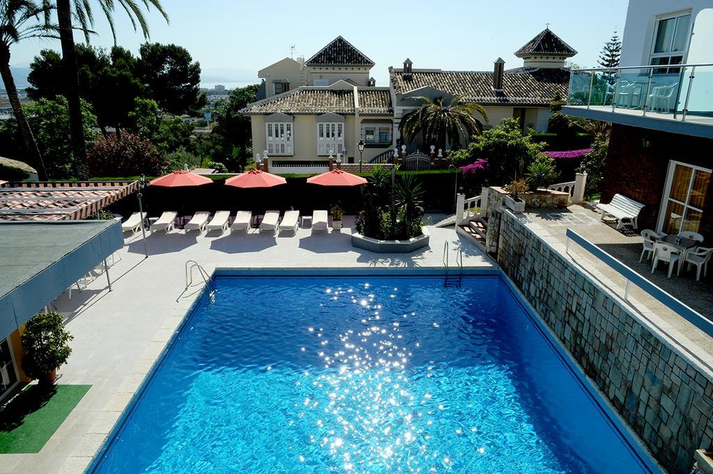 Hotel Complejo Rosales 2*
