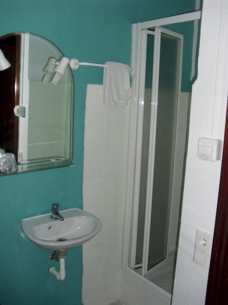 Virgen Del Rocio Ii Guest house