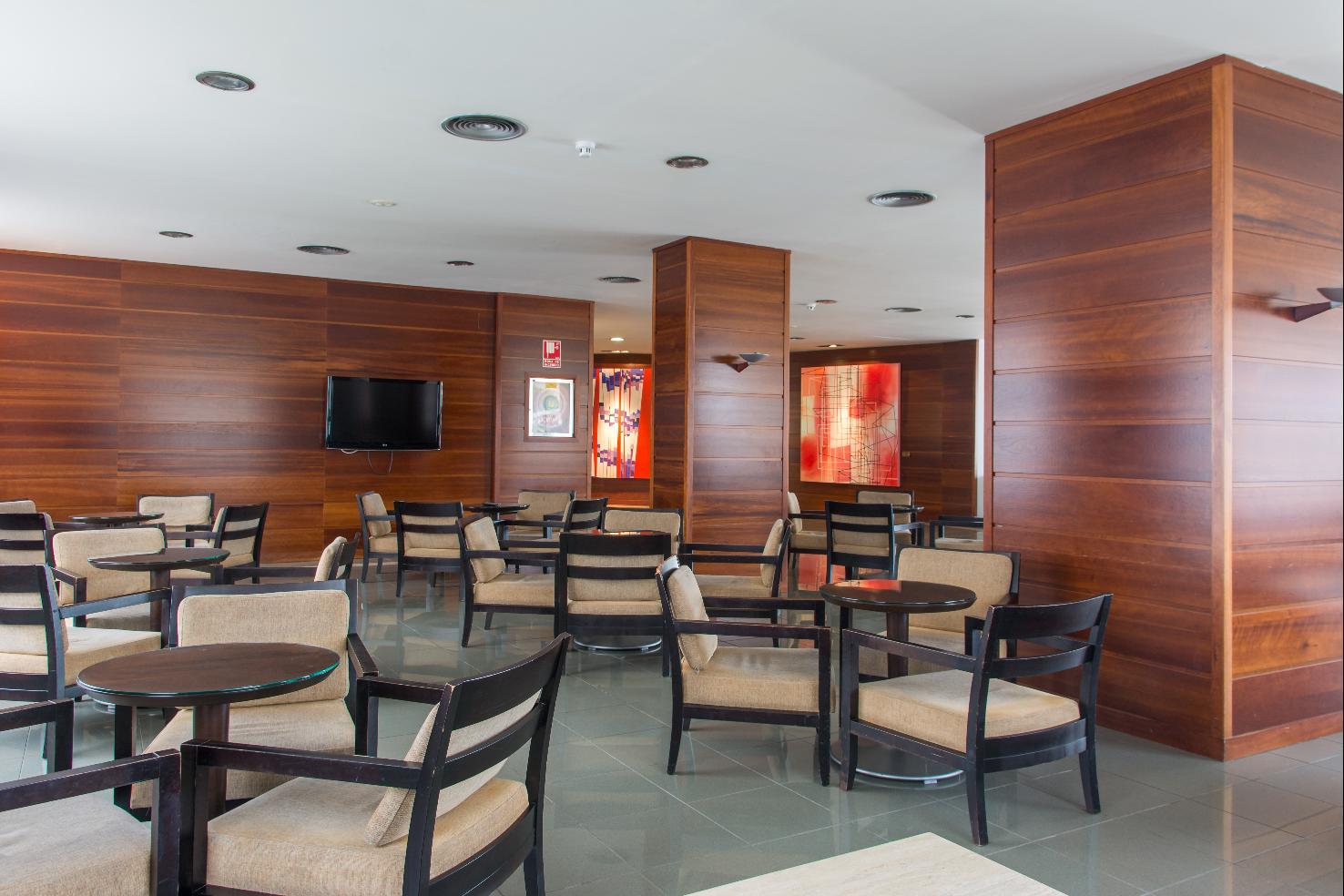 Royal Costa Hotel 3*