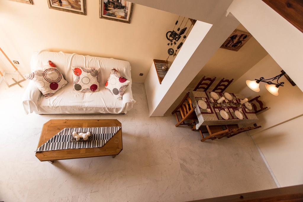 Deluxe Sea View Apartment *