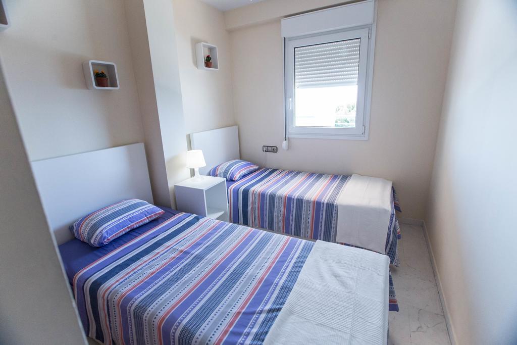 Deluxe Sea View Apartment *