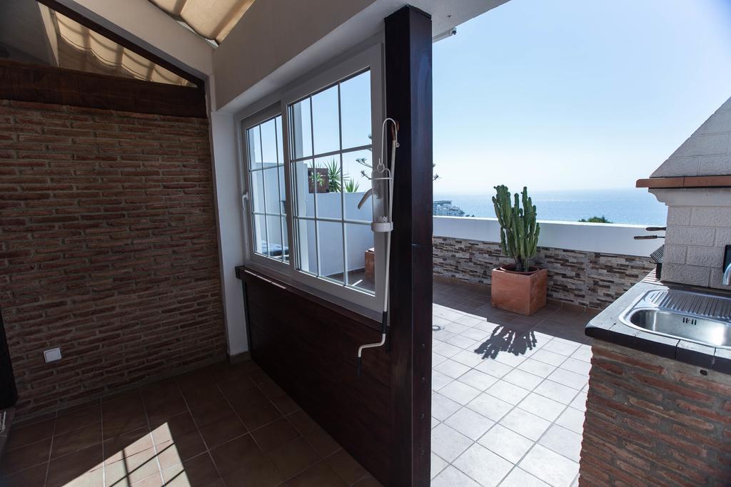 Deluxe Sea View