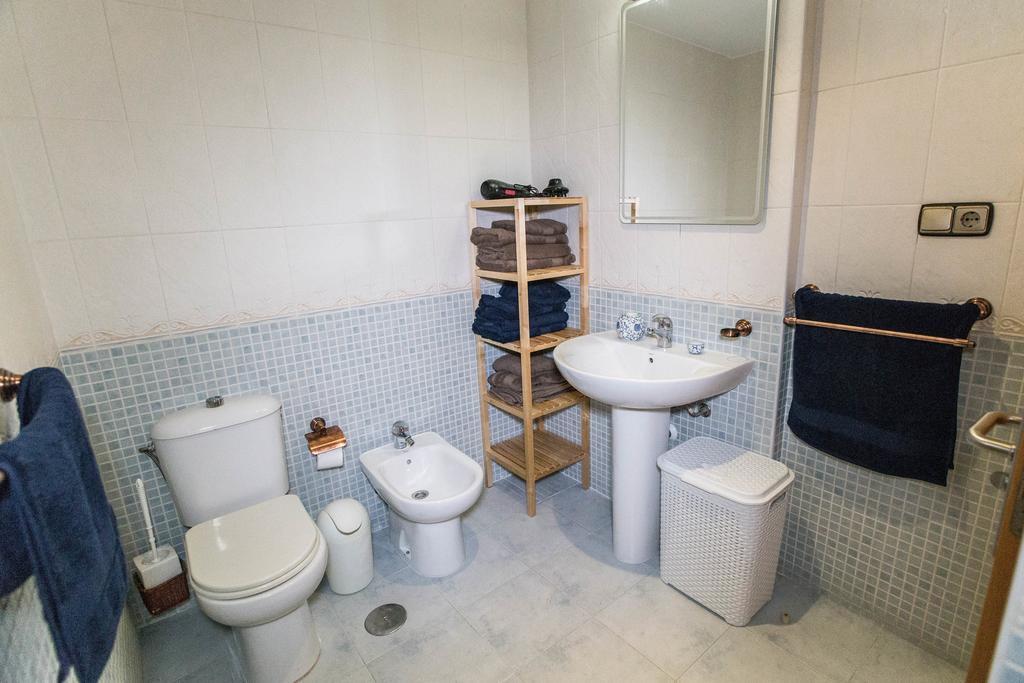 Deluxe Sea View Apartment *