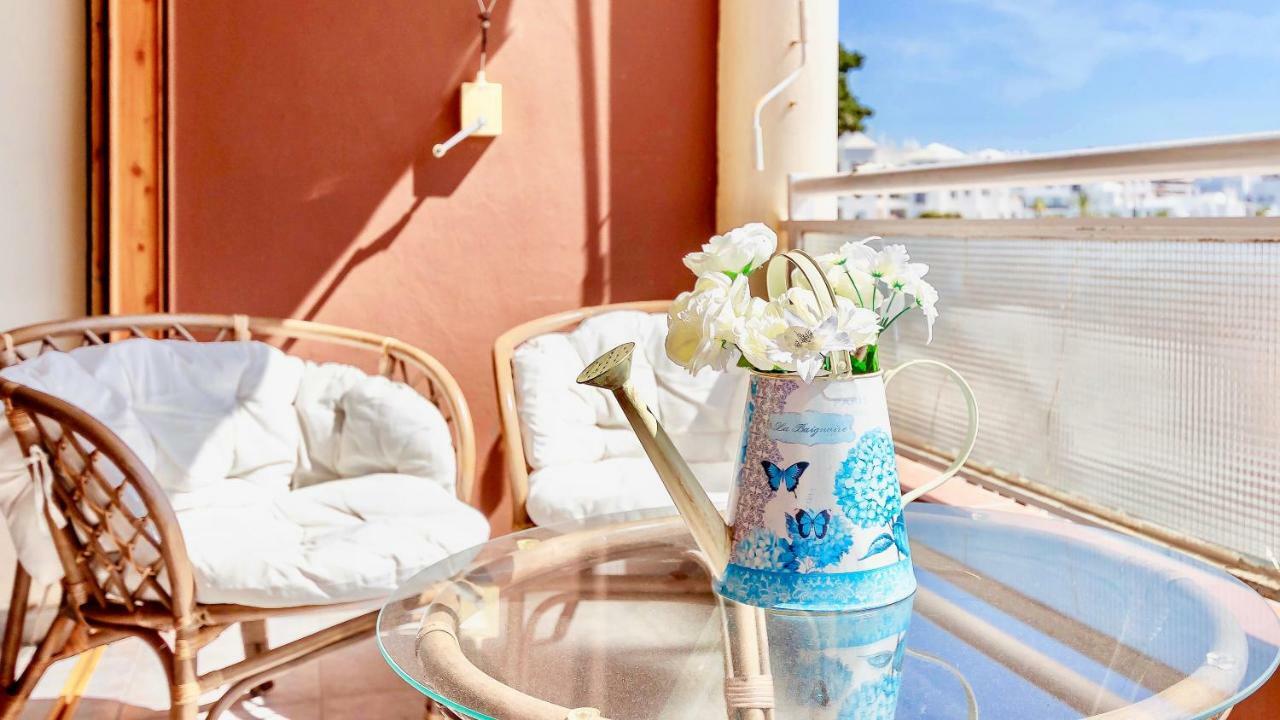 797 Holiday Rentals- Piso Con Vistas Al Mediterraneo Y A La Carihuela
