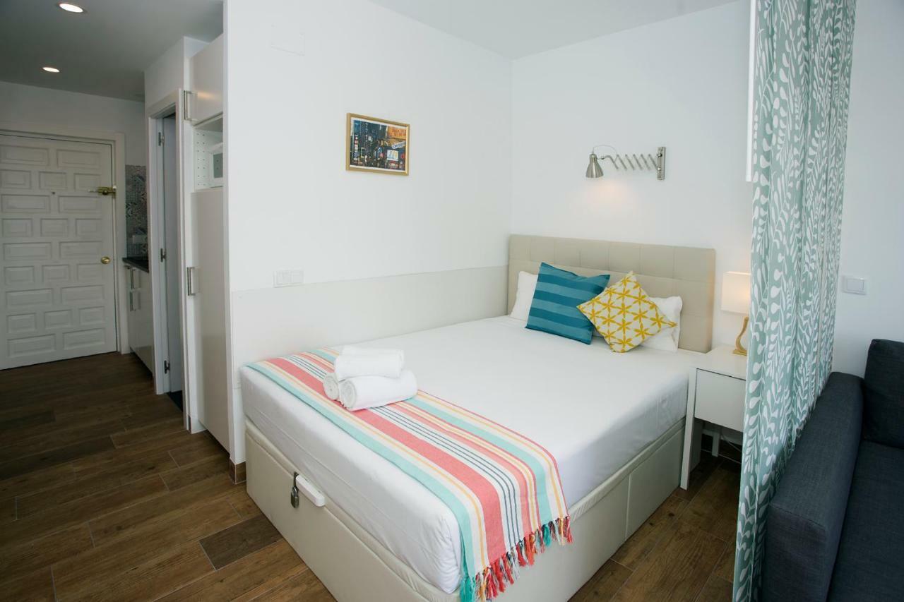Lovely, Quiet & Center Sea Views Appartement *