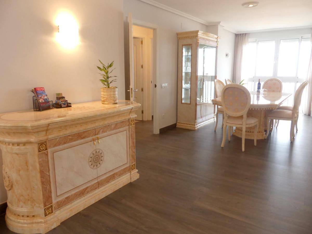 Duplex La Carihuela 1ª Linea De Playa Costa Del Sol Apartment *
