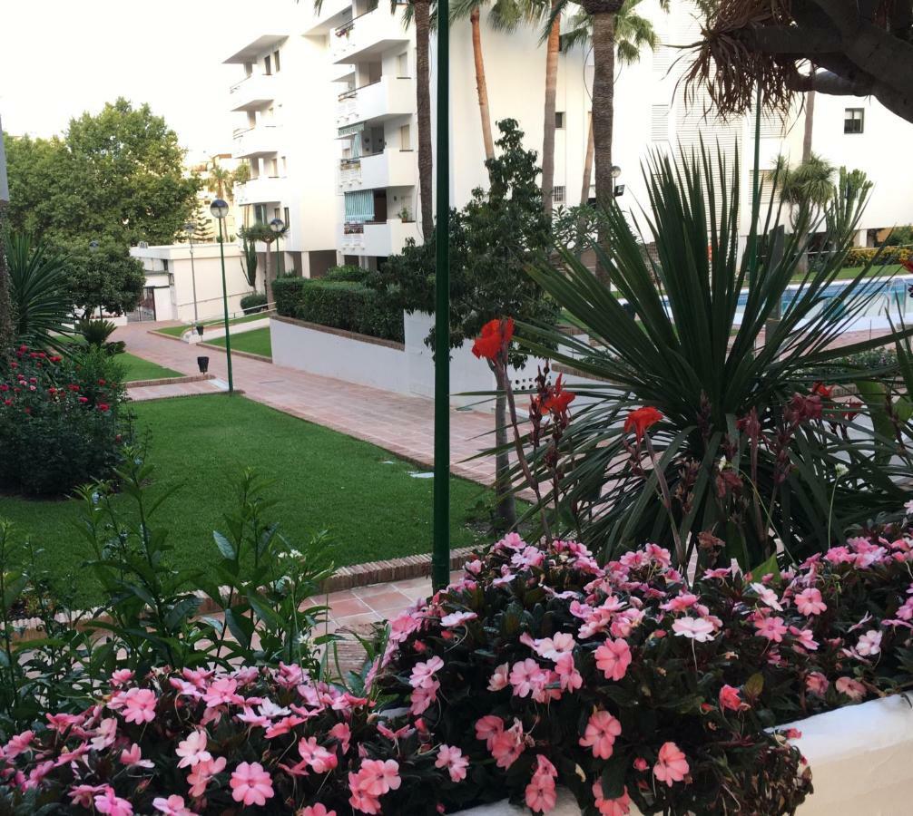 Carihuela Pool Garage Wifi Apartment *