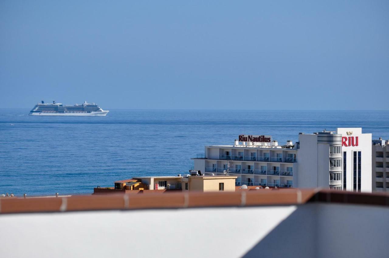 Atico Duplex Con Vistas Al Mar. Dos Plazas De Garaje Appartement *
