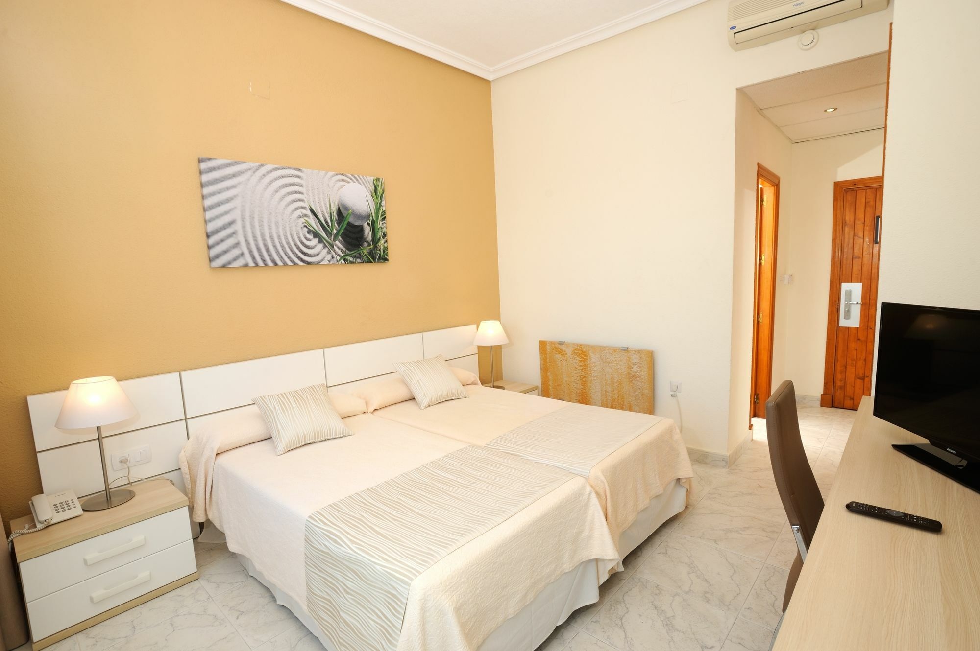 Complejo Rosales Hotel 2*