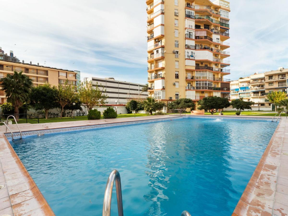 With A Garden And Balcony For Weekend Getaway Сasa de vacaciones