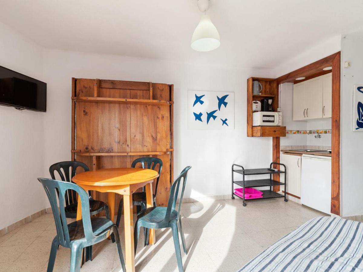 With A Garden And Balcony For Weekend Getaway Сasa de vacaciones *